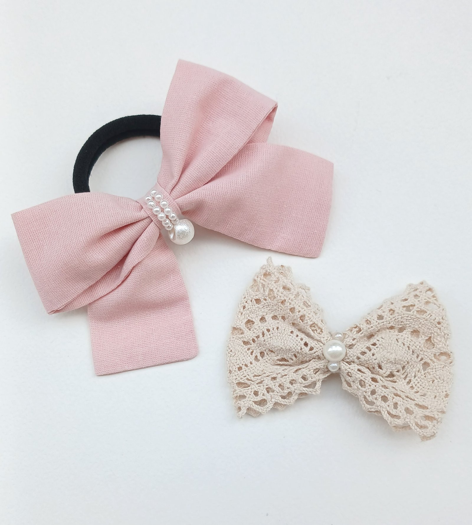 Handmade Peach Cotton Tie & Cream Crochet Lace pin Set