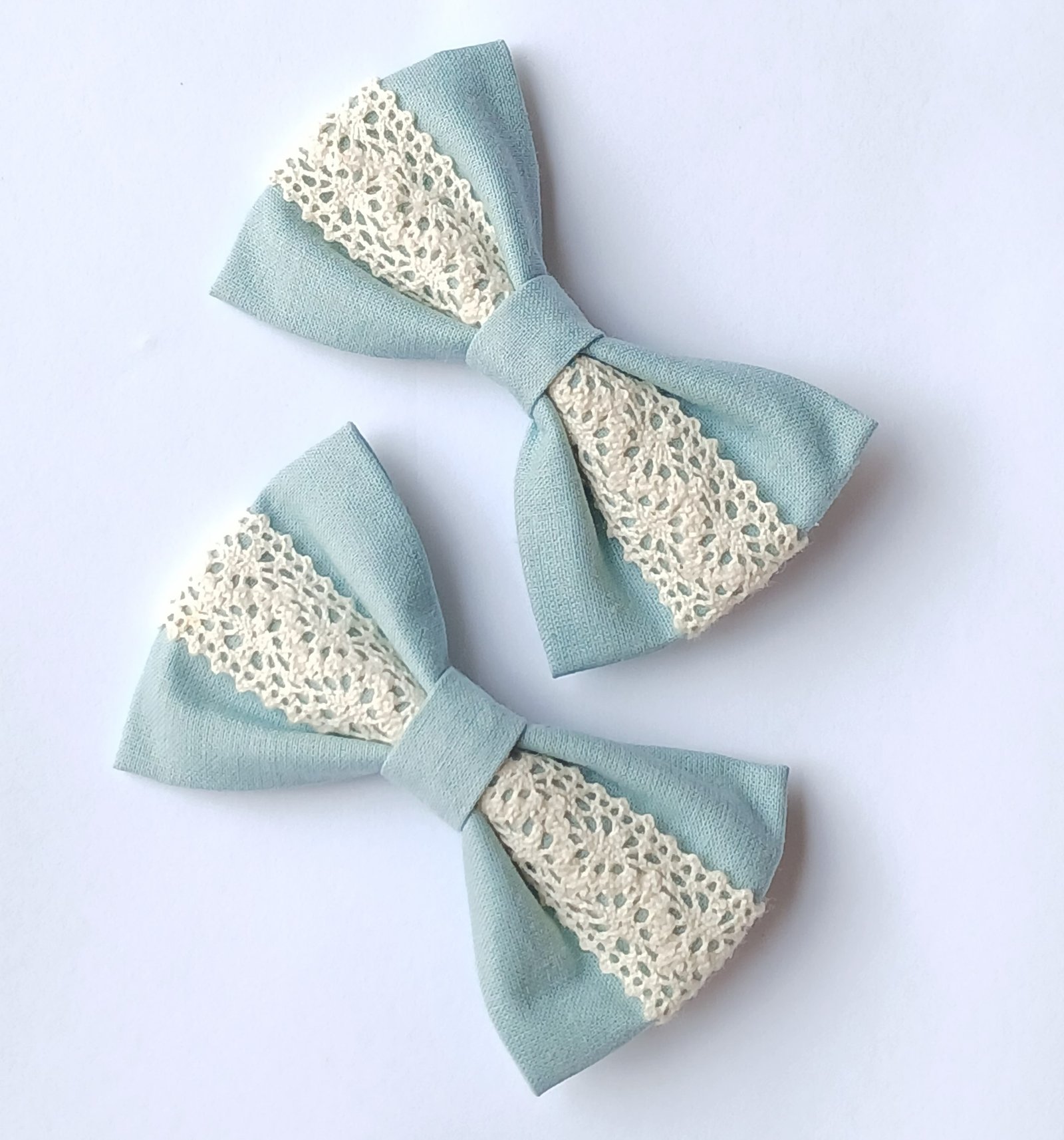 Handmade Cotton Lace Bow Pin
